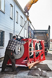 Погрузка гидравлических стыковых сварочных аппаратов для пнд труб Gas Fusion Red-1000